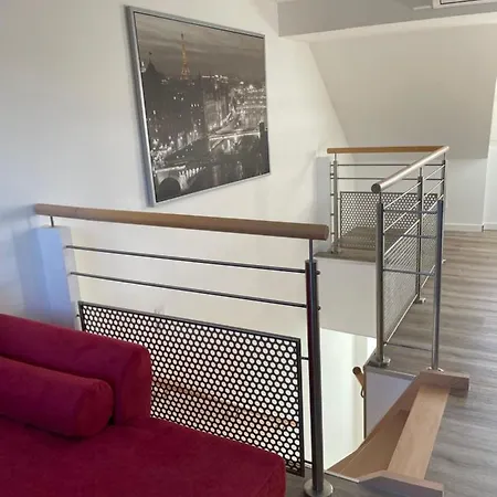 La Belle Etoile Apartment *